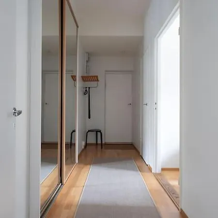Kodikas Huoneisto Helsingin Keskustassa Apartment Helsinki